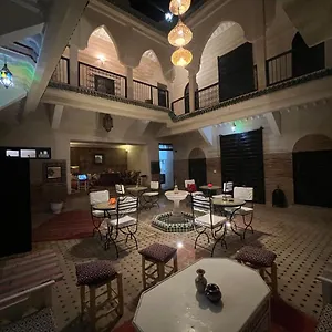 رياد Ago, مراكش