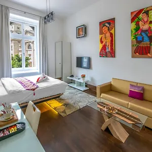 *** Hotel Andrassy Thai Hungary