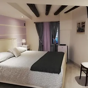 https://palazzo-santelia.sicilyhotelsitaly.net